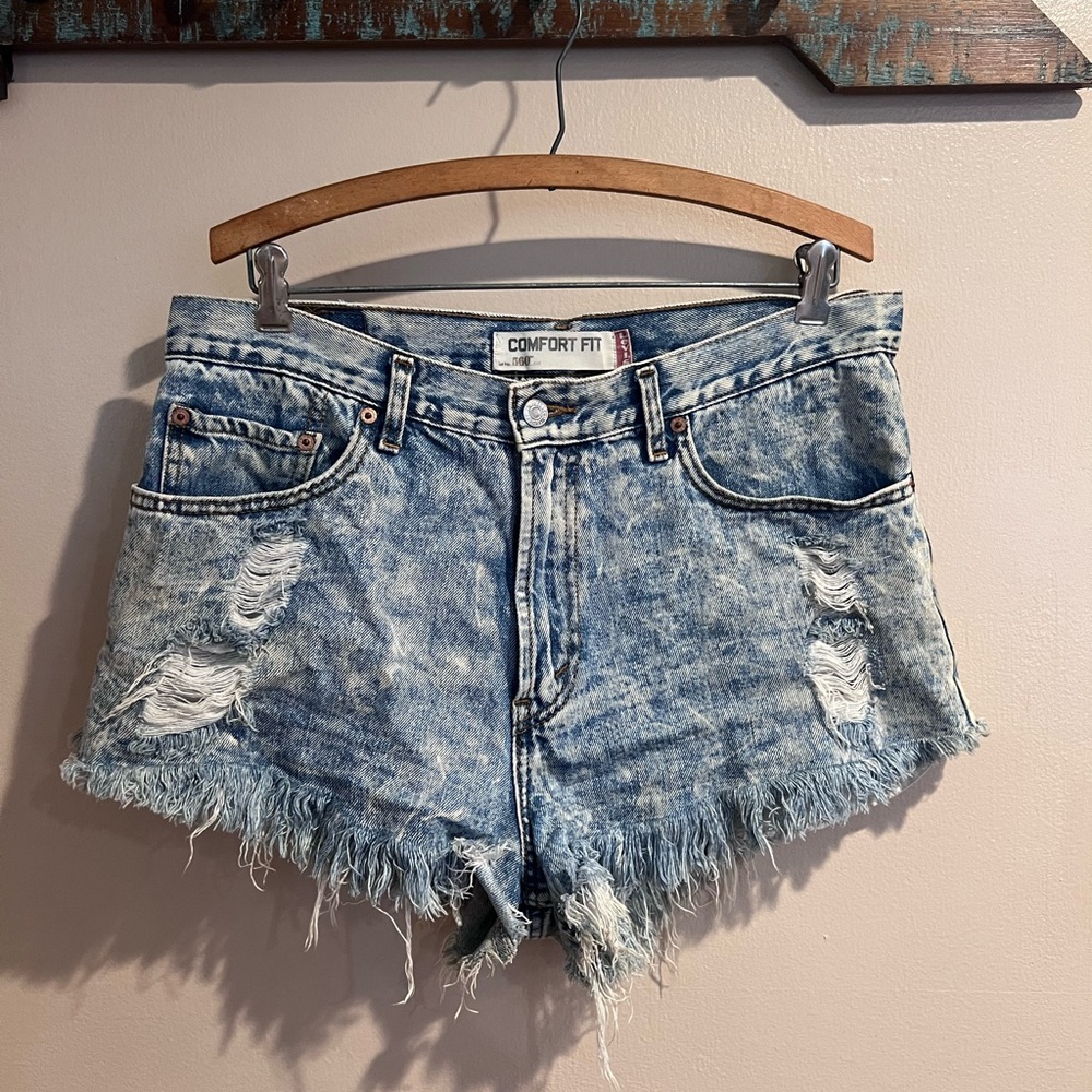 Levi’s Acid Wash Jean Shorts